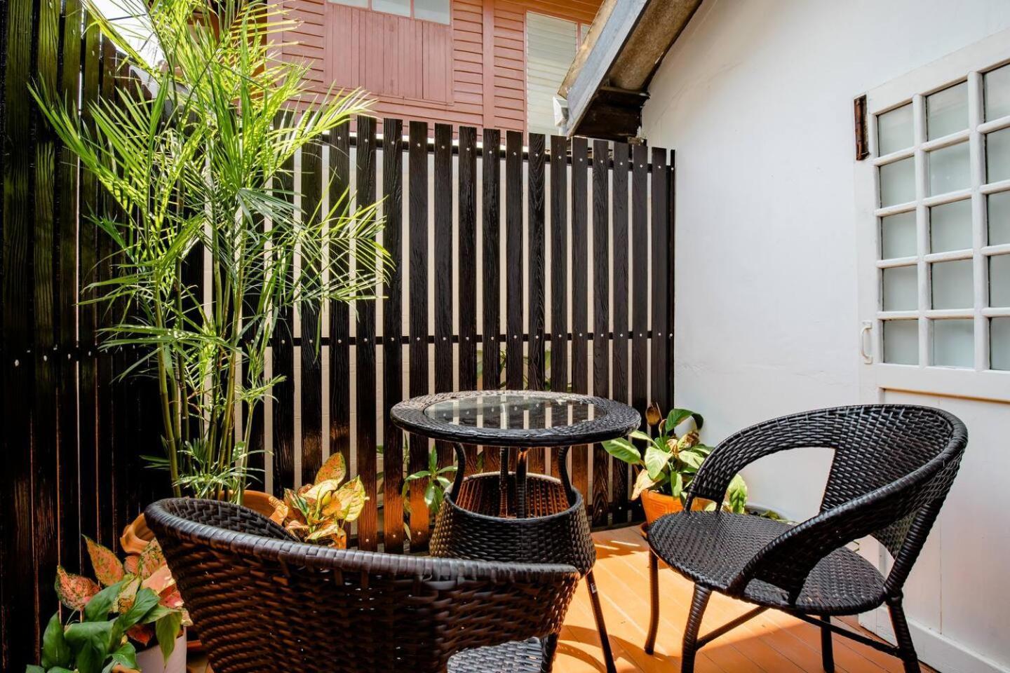 Haheng House Hotell Bangkok Exteriör bild
