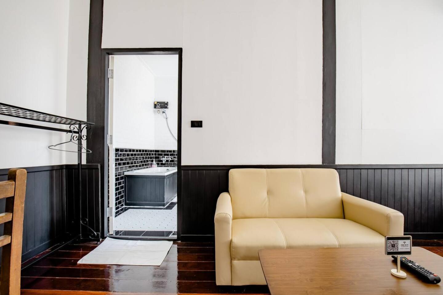 Haheng House Hotell Bangkok Exteriör bild
